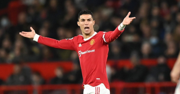 Tonight’s briefing: Manchester United open the door for Ronaldo to leave, Barcelona introduce Christensen, Anas Jaber makes history, makes it to the Wimbledon final and a Canadian swimmer is drugged and attacked at the World Cup.