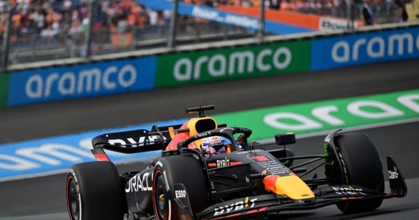 Verstappen delivers final blow to Ferrari at Monza