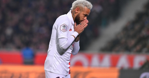 Tonight’s briefing: Paris Saint-Germain shock Neymar, Petkovic to become Egypt’s next coach, Djokovic to continue career at Wimbledon, and Nelson Pique apologizes to Hamilton