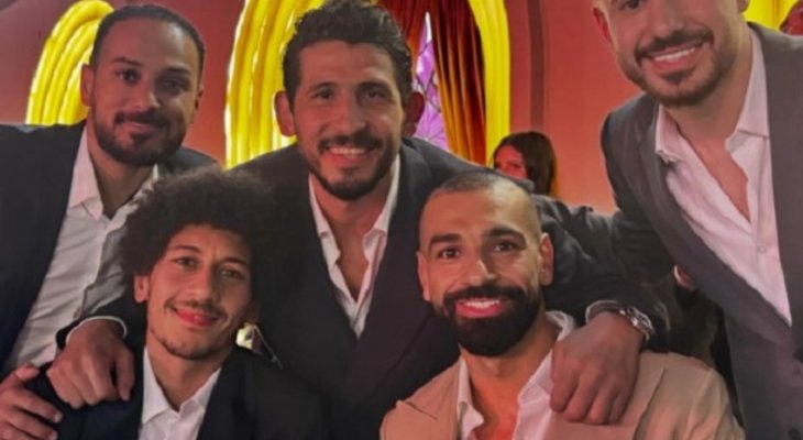 نجم منتخب مصر يدخل القفص الذهبي ..وحضور محمد صلاح