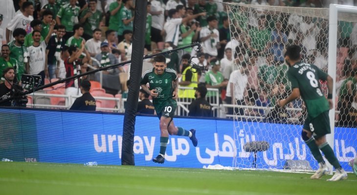 دوري روشن السعودي: انتصار الاهلي على العروبة وفوز كبير للقادسية على الفتح