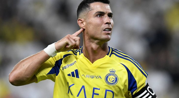 النصر يستعد لتمديد عقد كريستيانو رونالدو حتى صيف 2026