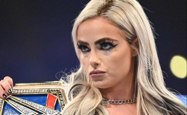 مدير سماك داون يعتبر ليف مورغان الافضل في WWE هذا العام