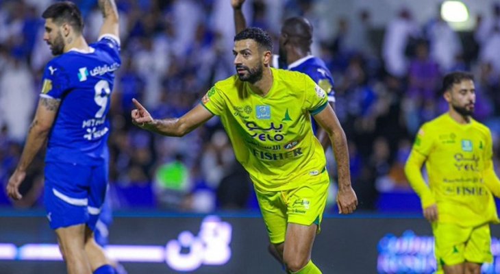 ملخص مباراة الهلال والخليج