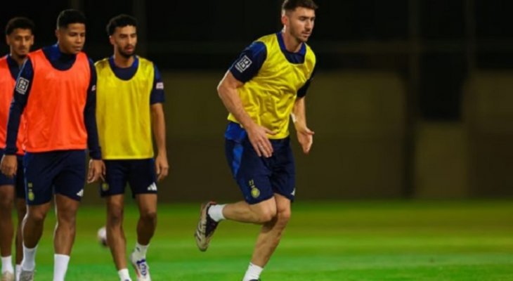 ثنائي النصر يعود للتدريبات قبل ديربي الهلال