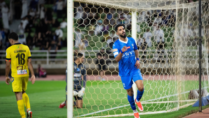 الدوري السعودي: الهلال يقترب من اللقب بثلاثية في شباك التعاون