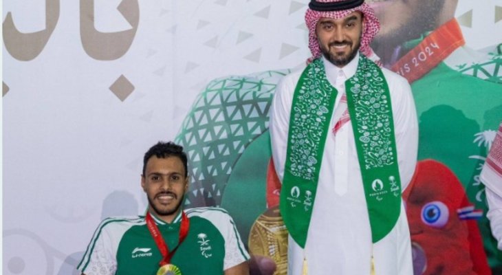 السعودية تكافئ البطل البارالمبي عبد الرحمن القرشي