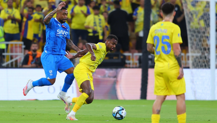 ضربات الجزاء تبتسم للهلال وتمنحه كاس خادم الحرمين الشريفين ب9 لاعبين امام النصر